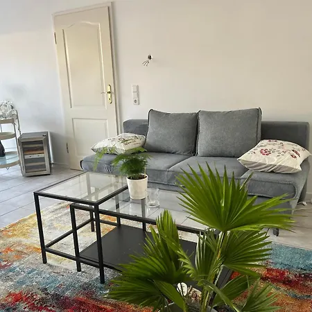 Apartment Magnolienhof Albsheim